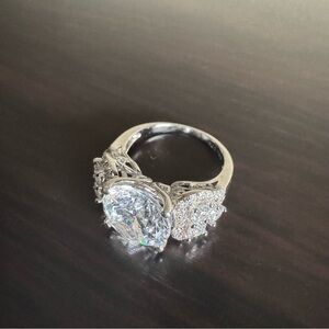 BBJ 925 Sterling Silver Ring with Clear Gemstone - US Size 6